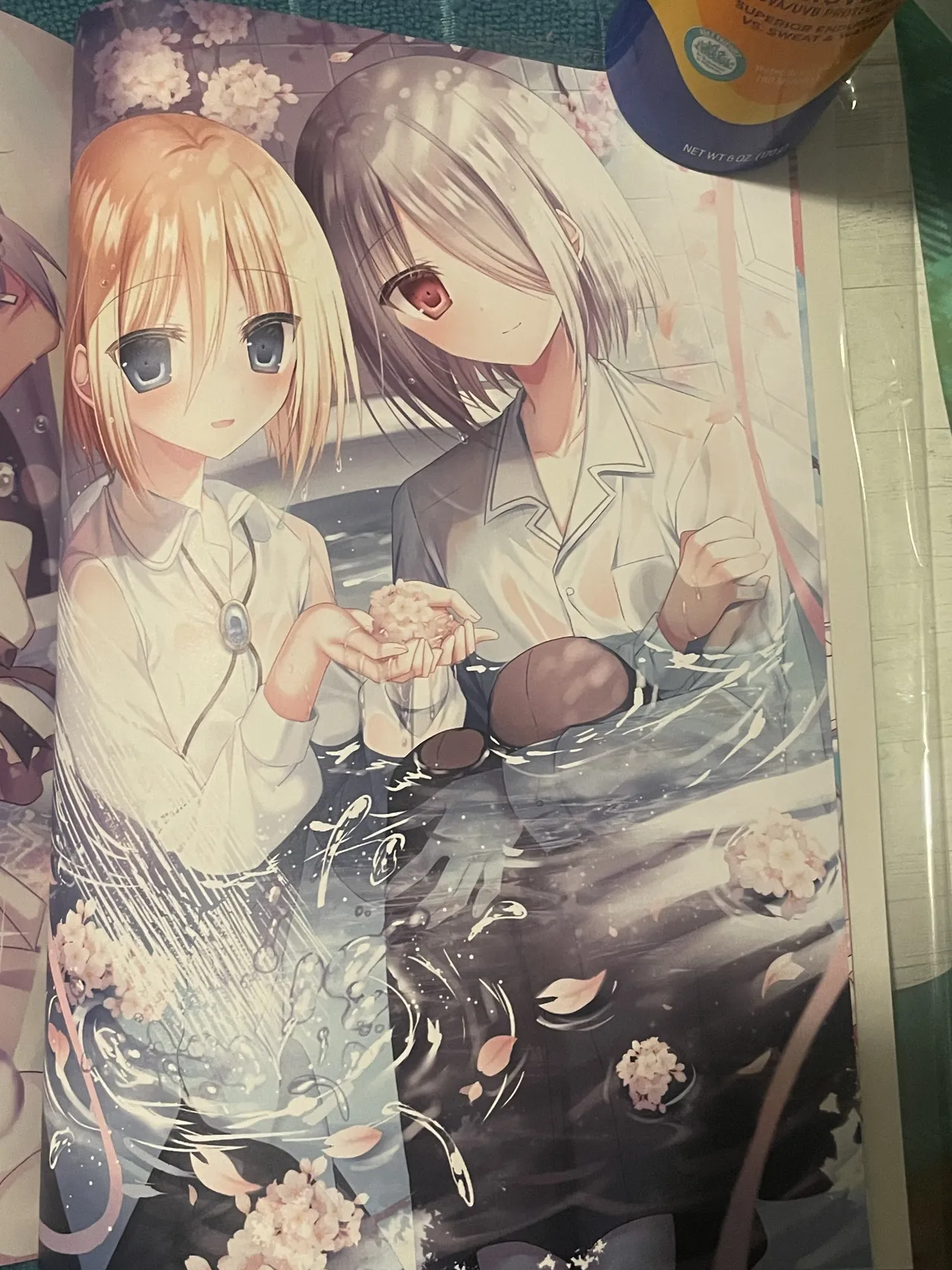 FujikawaTouga AQUA Artbook page 4 full