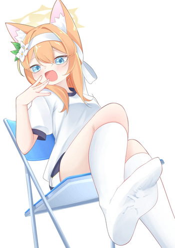 Mari Invites a Tiny to Participate in the Competition cover