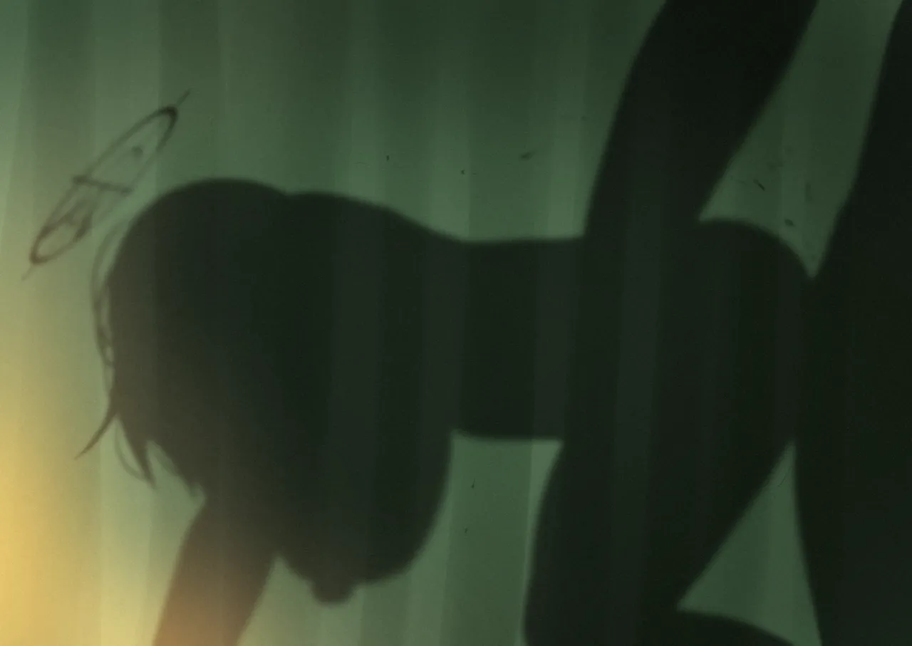 サキとテントの中でねっちょり汗だく交尾 page 4 full